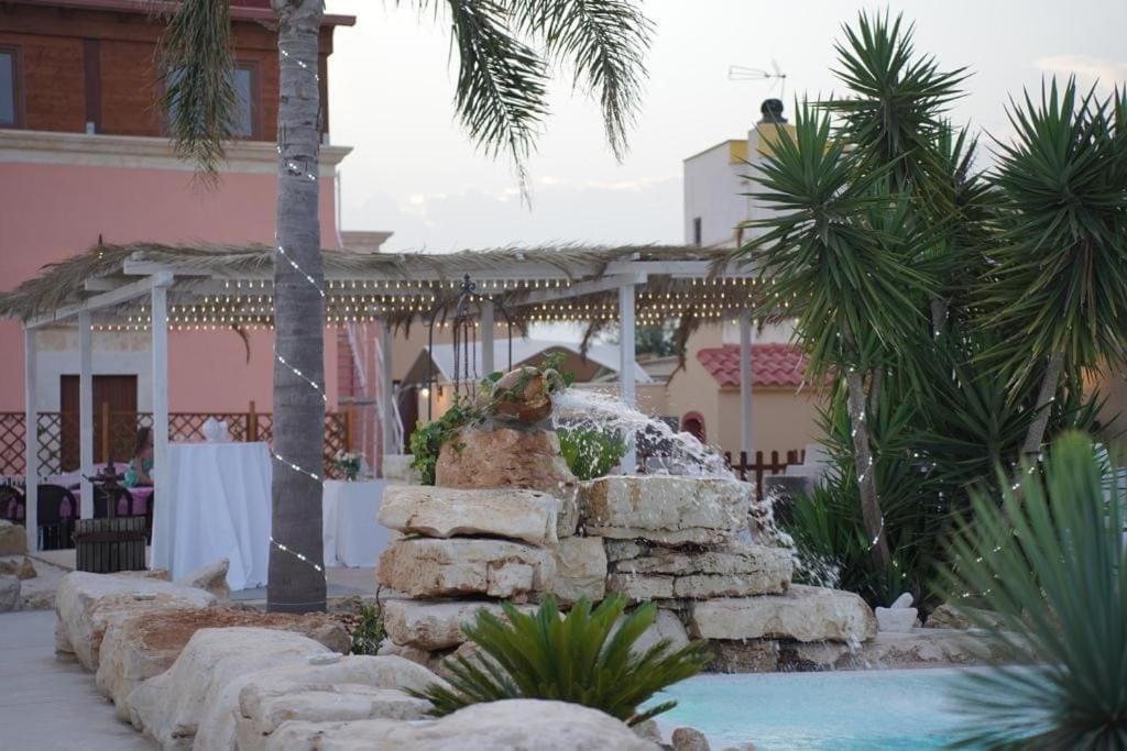 Il Germoglio Hotel Bisceglie Exterior foto
